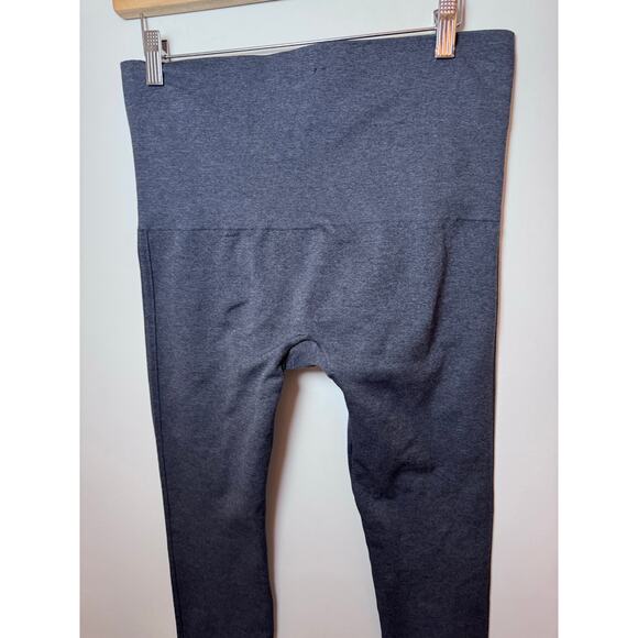 Spanx charcoal gray High Rise look at me now Seamless Leggings women's size 2X - Picture 3 of 7